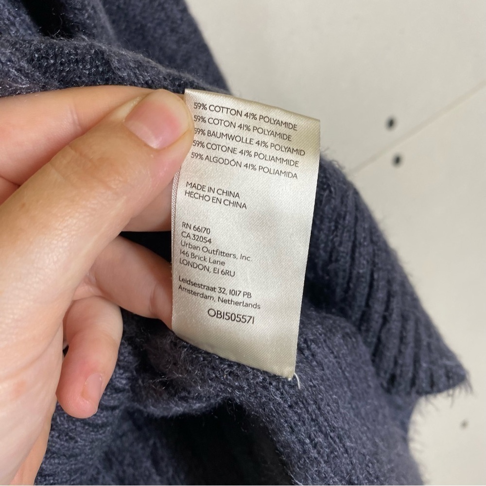 Free People Big City Turtleneck Size Small (Oversized) - Picture 12 of 12